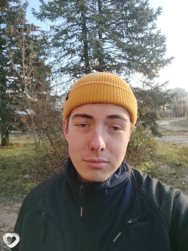Лёня