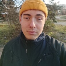 Лёня