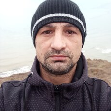 Денис