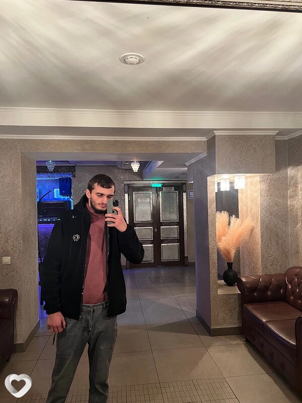 Виктор