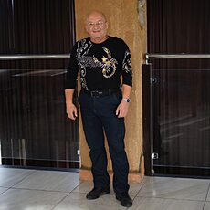 Геннадий