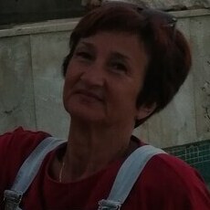 Яна
