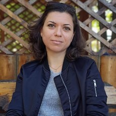 Полина