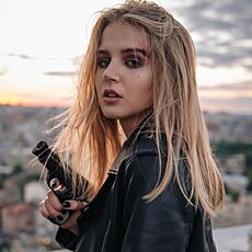 Надя