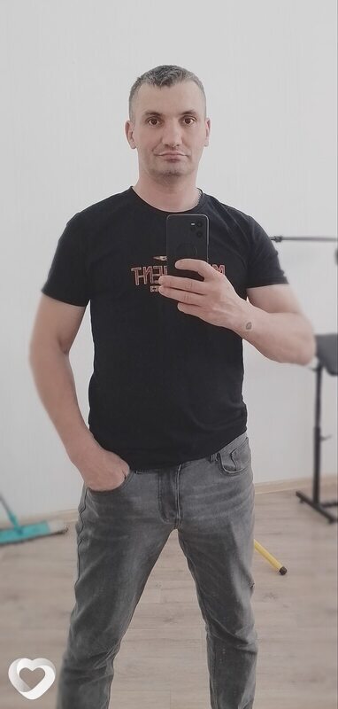 Женя