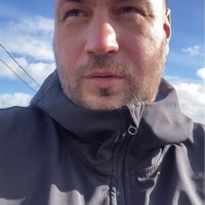Артём