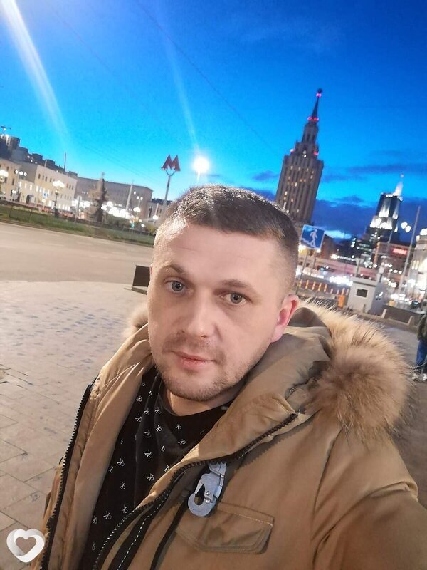 Толя