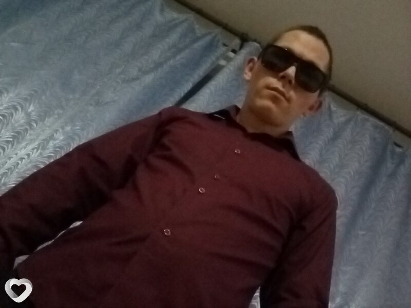 Толя