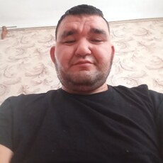 Артём