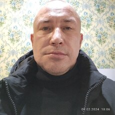 Толя