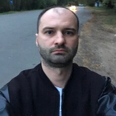 Лёва