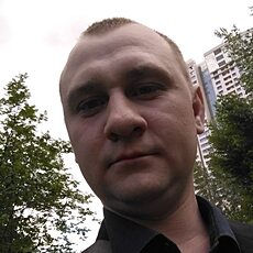 Илья