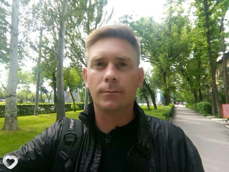 Толя