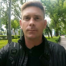 Толя