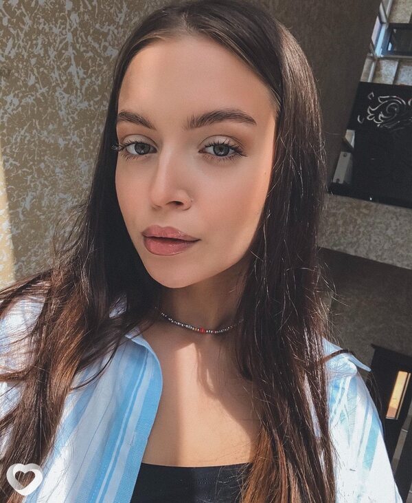 Ева