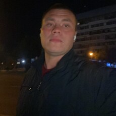 Лёва