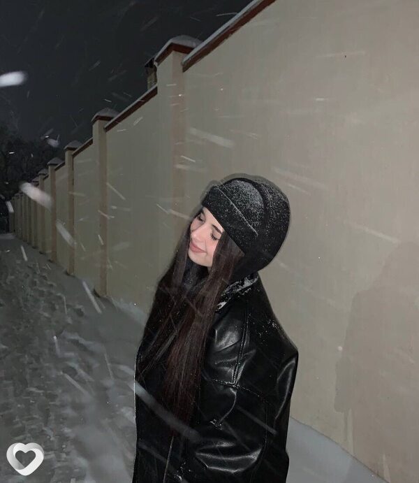 Валя