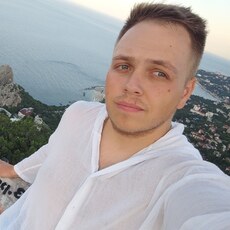 Артём