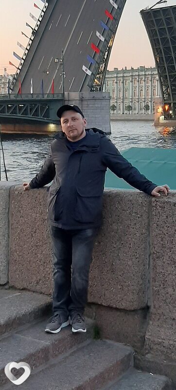 Толя