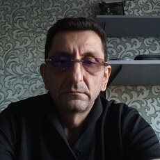 Валя
