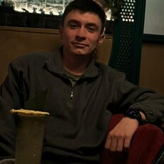 Артём