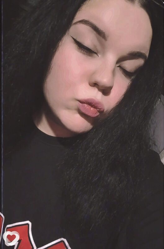 Женя