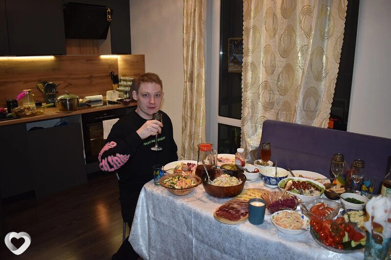 Денис
