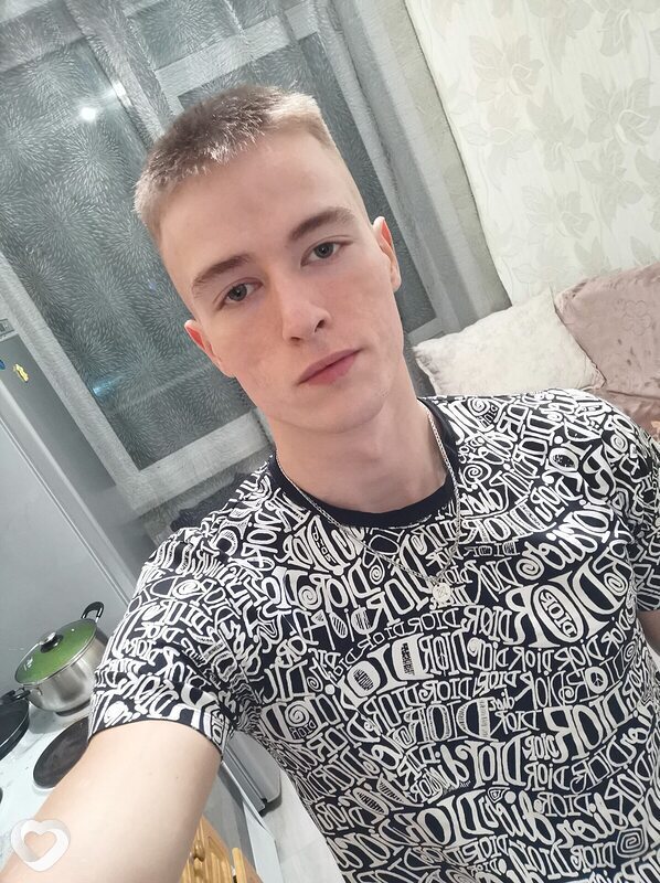 Женя