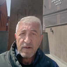 Вася