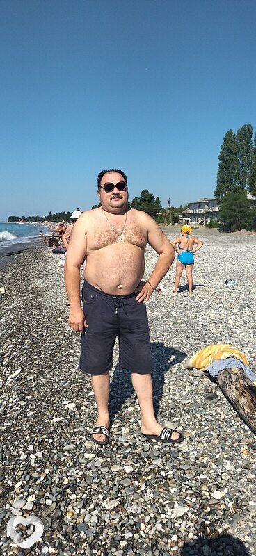 Артём