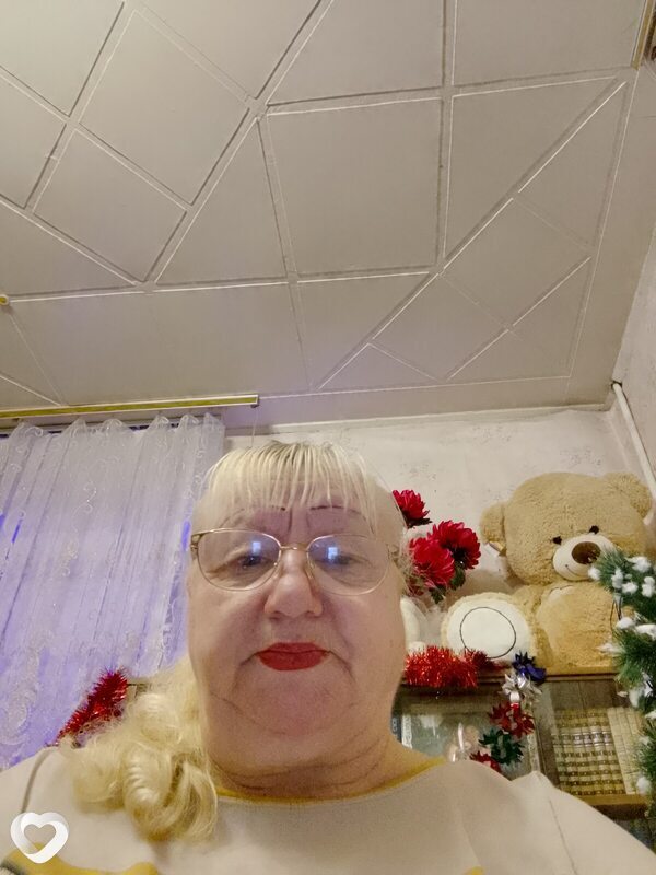 Элеонора