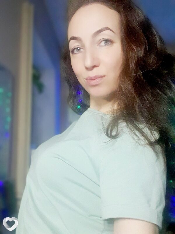 Надя