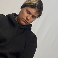 Женя
