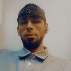 Виктор