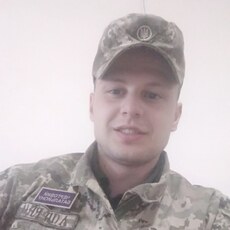 Артём