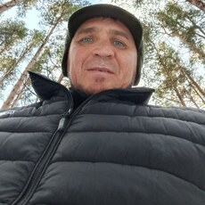 Валя