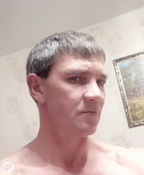 Артём
