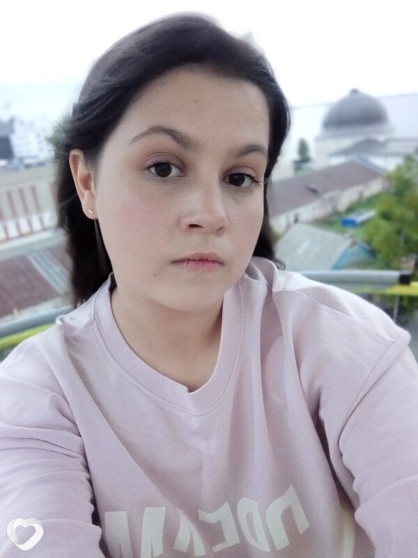 Надя