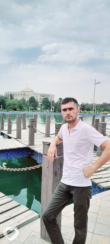 Валя