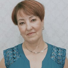 Оля